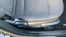 Hyundai INSTER 85kW 02 49kWh 5dr Auto Electric Hatchback